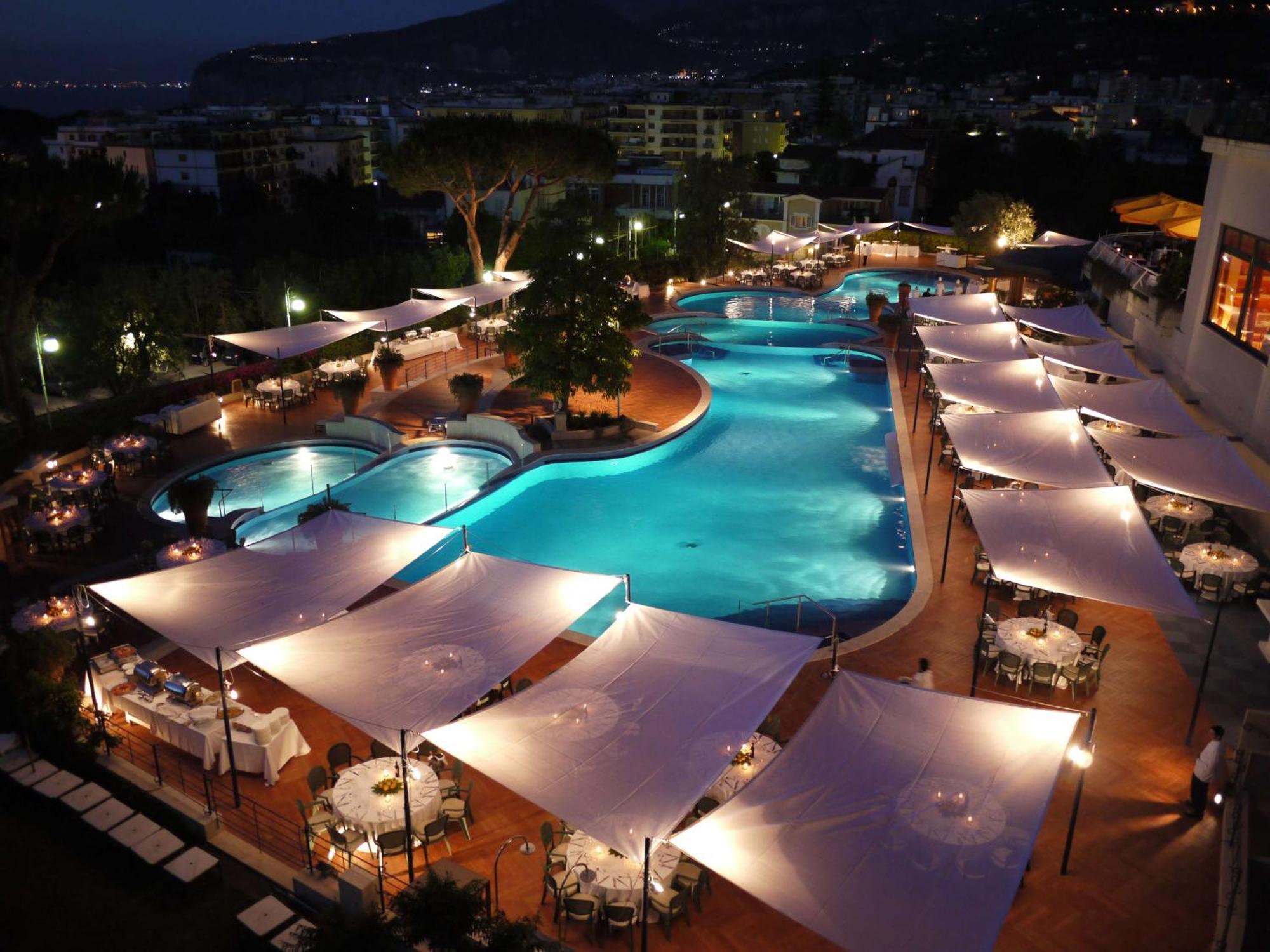 Hilton Sorrento Palace Exterior photo